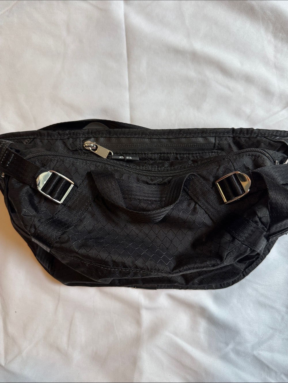 Athleta Excursion Black Crossbody / Waist Bag - Large Travel day bag